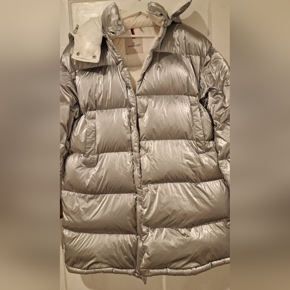 Moncler Silver and White Puffer Coat - Picture 5 of 16